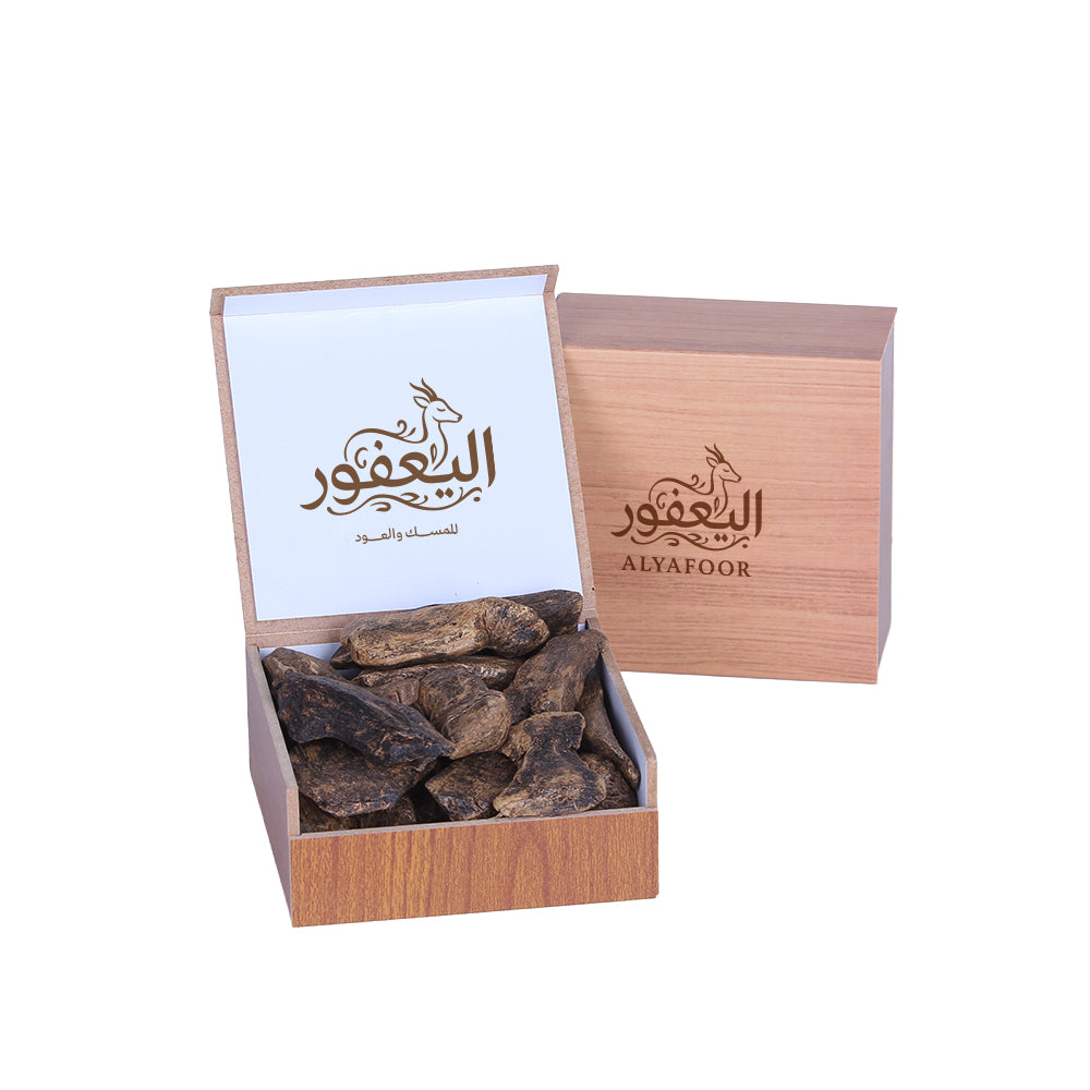 العود الفيتنامي الملكي